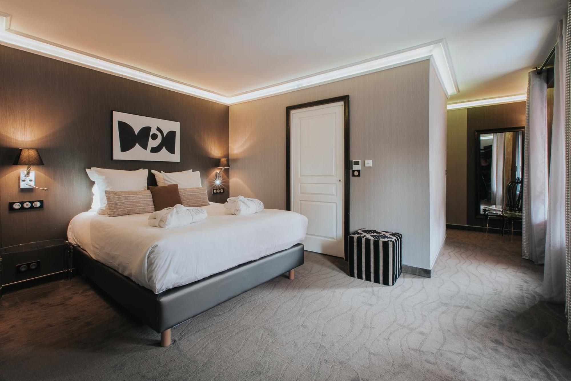 Hotel Henry II Beaune Centre Exterior foto